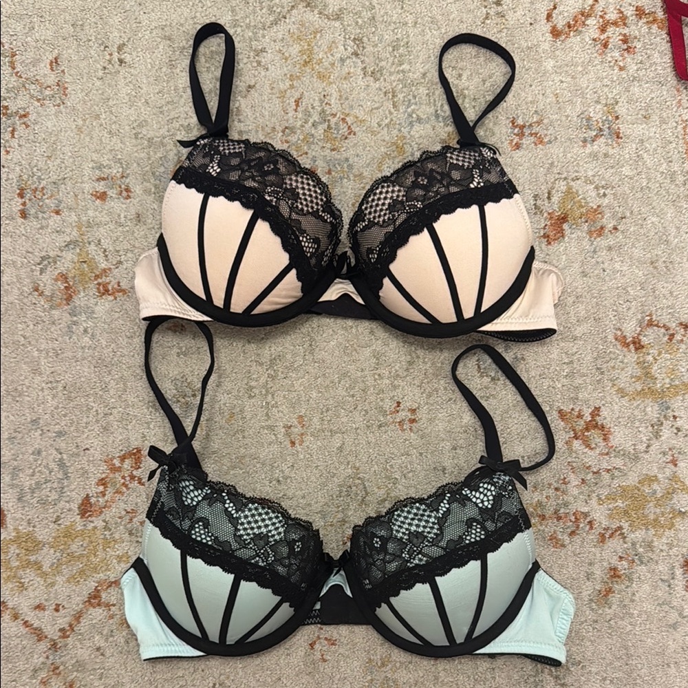 H&M set bundle of 2 Lace Bras! 32B